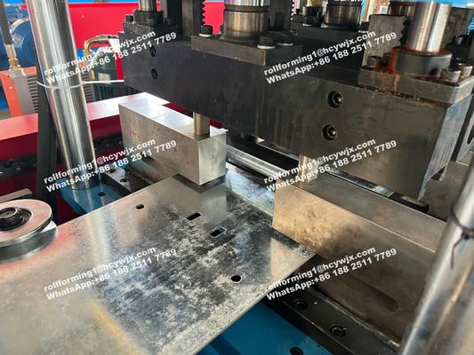 Μηχανή σχηματισμού κυλίνδρων από χάλυβα CZ Purlins που ελέγχεται από PLC