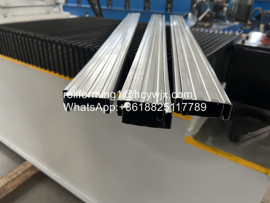 Ρόλος χάλυβα μηχανών Furring μετάλλων που διαμορφώνει τη μηχανή